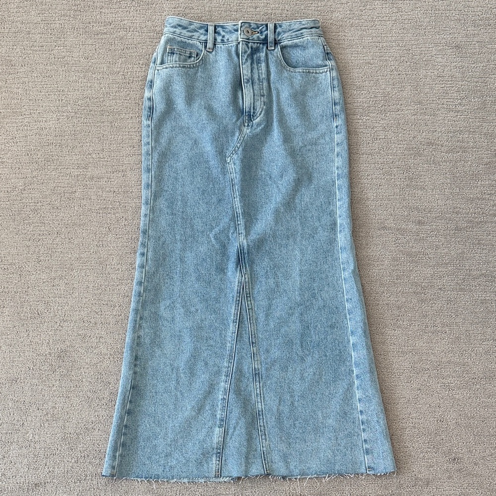 NWT Love Bonito Blue Denim Skirt size 24